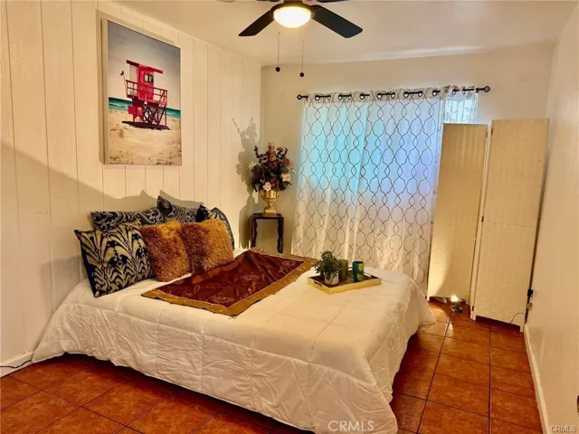 3365 Ave Santa Fe Avenue 21, Long Beach, California 90810