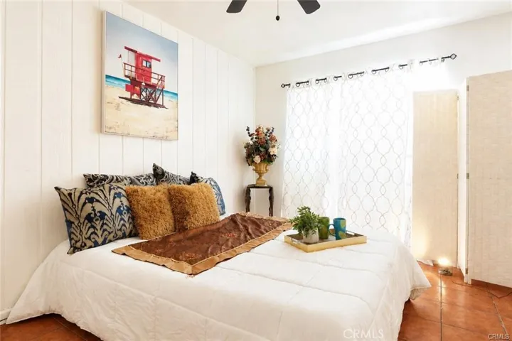 3365 Ave Santa Fe Avenue 21, Long Beach, California 90810