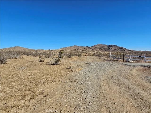 0 Glendon Road, Apple Valley, California 92307