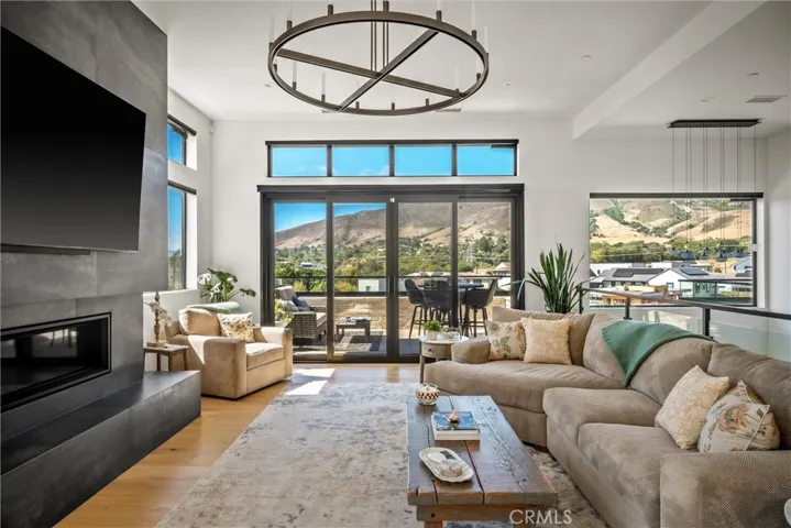 1415 Hansen, San Luis Obispo, California 93401