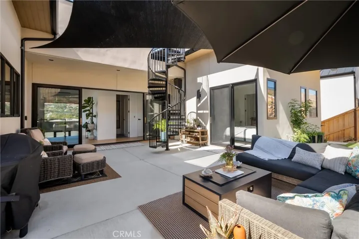 1415 Hansen, San Luis Obispo, California 93401