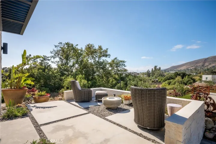 1415 Hansen, San Luis Obispo, California 93401