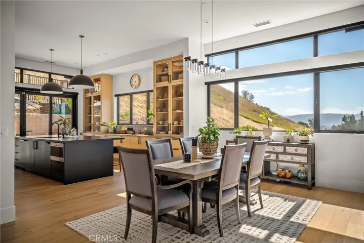 1415 Hansen, San Luis Obispo, California 93401