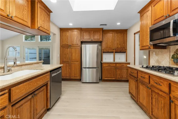2051 W Elberon, Rancho Palos Verdes, California 90275