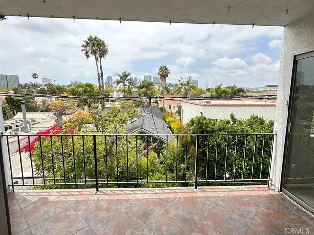 423 S Rexford, Beverly Hills, California 90212