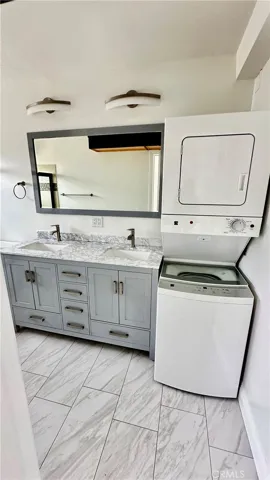 423 S Rexford, Beverly Hills, California 90212