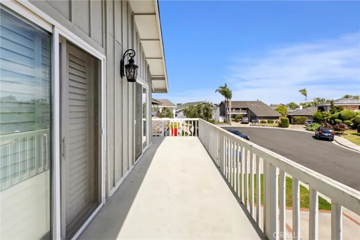 6541 Segovia, Huntington Beach, California 92647