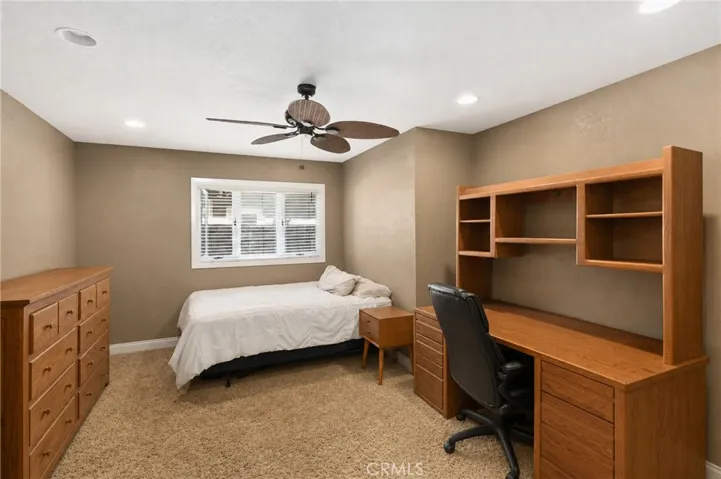 6541 Segovia, Huntington Beach, California 92647