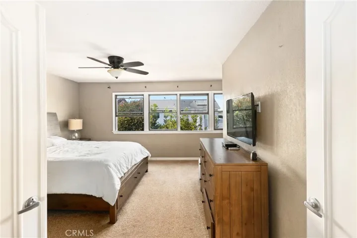 6541 Segovia, Huntington Beach, California 92647