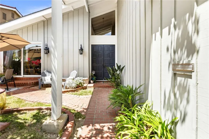 6541 Segovia, Huntington Beach, California 92647