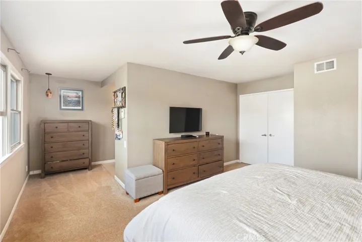 6541 Segovia, Huntington Beach, California 92647