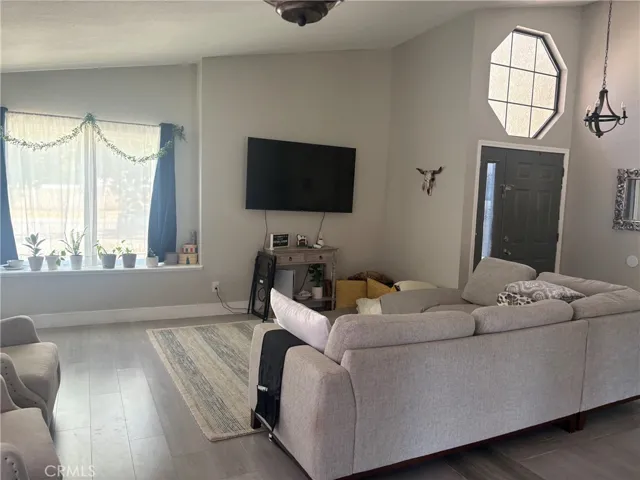 44629 Pinon Springs, Lancaster, California 93535