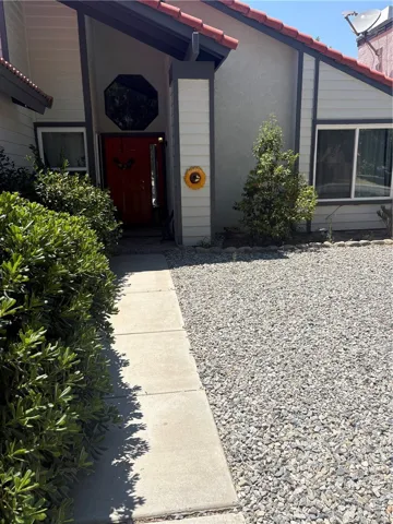 44629 Pinon Springs, Lancaster, California 93535