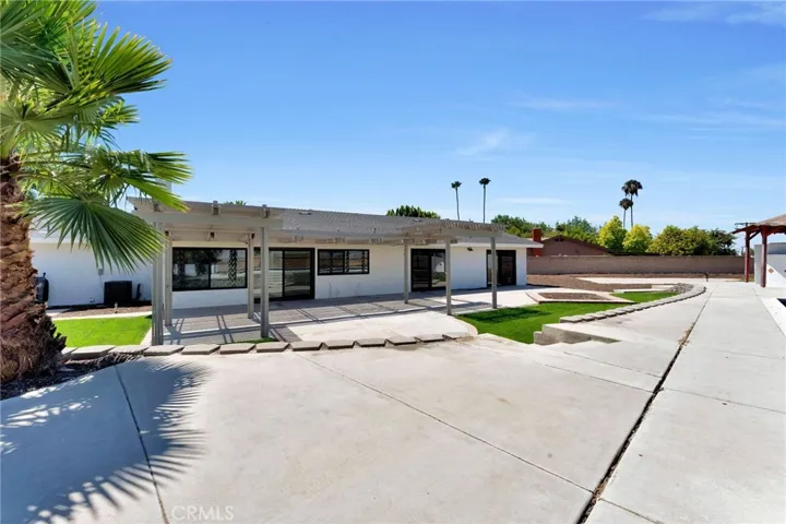 19414 Dry Gulch, Corona, California 92881