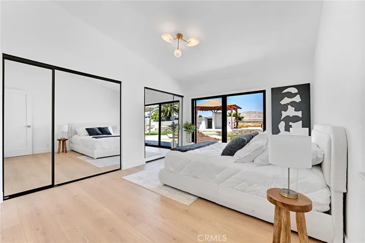 19414 Dry Gulch, Corona, California 92881