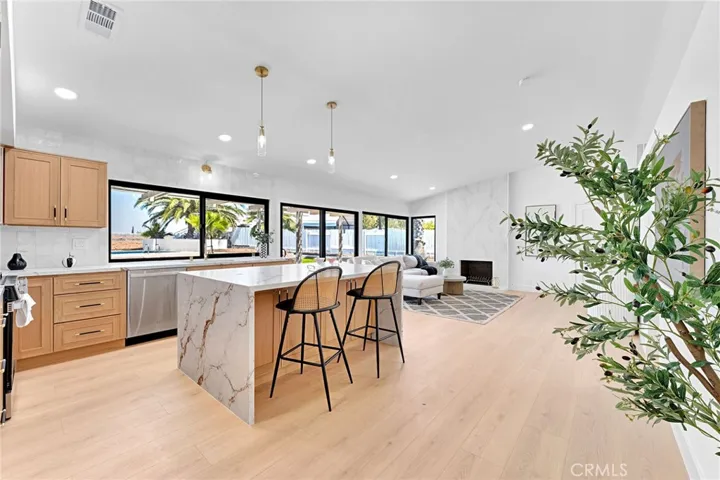 19414 Dry Gulch, Corona, California 92881