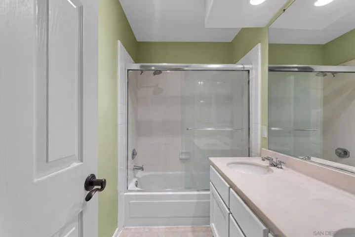 11249 Caminito Rodar, San Diego, California 92126
