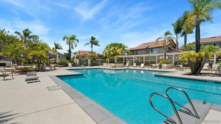 11249 Caminito Rodar, San Diego, California 92126