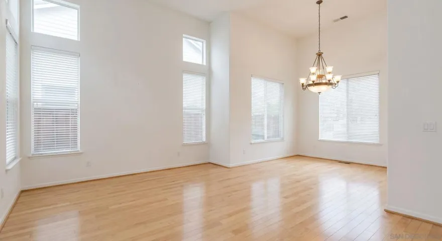 11249 Caminito Rodar, San Diego, California 92126