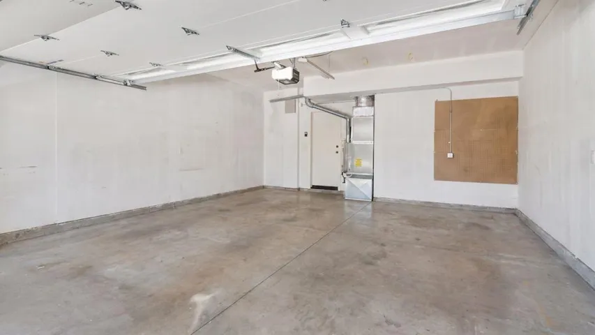 11249 Caminito Rodar, San Diego, California 92126