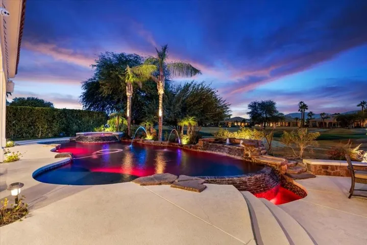 27-57-48 Vista Encantada -83