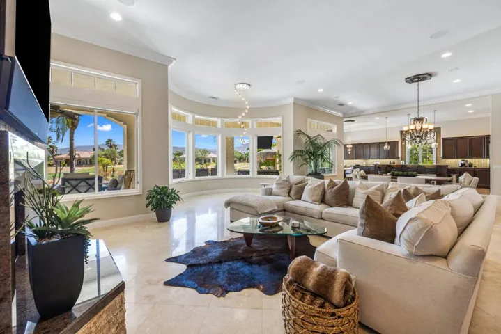 10-web-or-mls-249A2241
