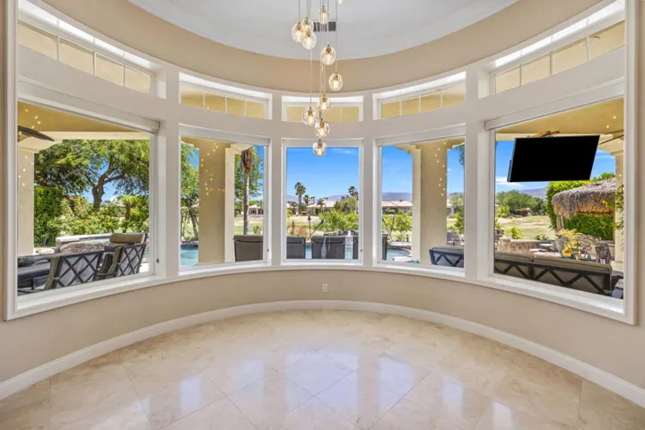18-web-or-mls-249A2221
