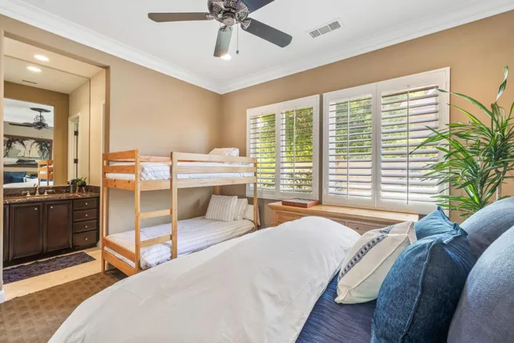 69-web-or-mls-249A2136