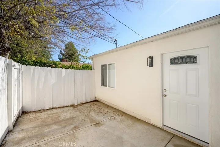 2926 Fairmount Avenue 1/4, La Crescenta, California 91214