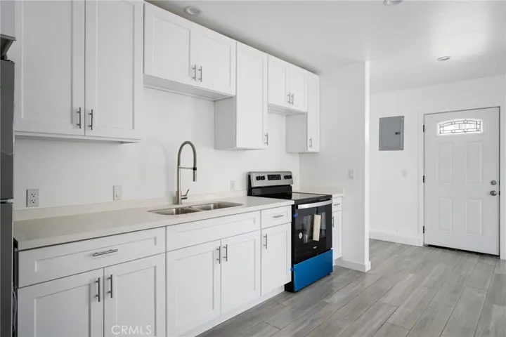 2926 Fairmount Avenue 1/4, La Crescenta, California 91214