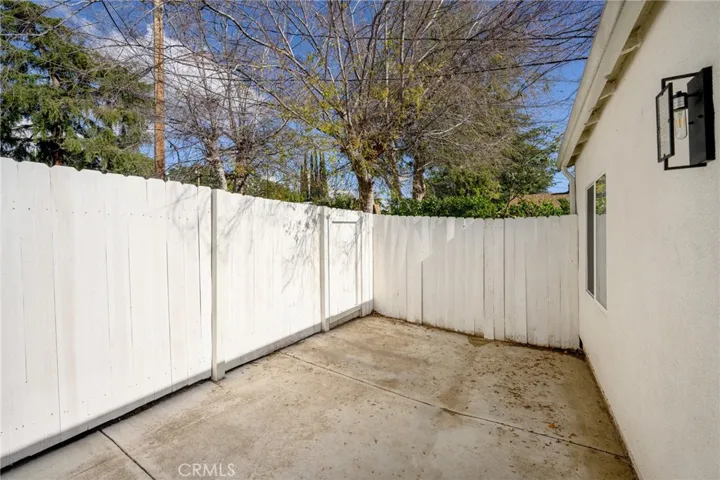 2926 Fairmount Avenue 1/4, La Crescenta, California 91214