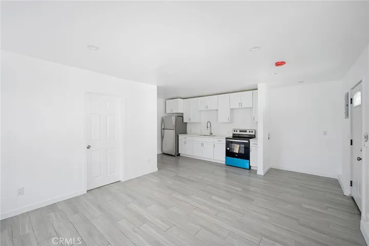 2926 Fairmount Avenue 1/4, La Crescenta, California 91214