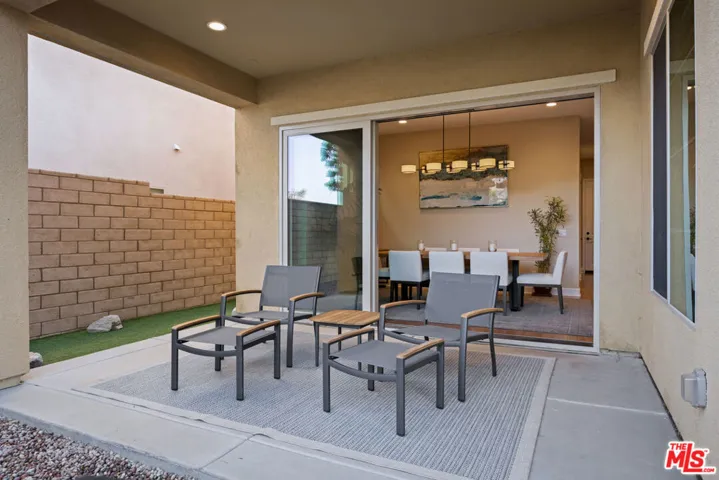 11728 Canoga Avenue, Chatsworth, California 91311