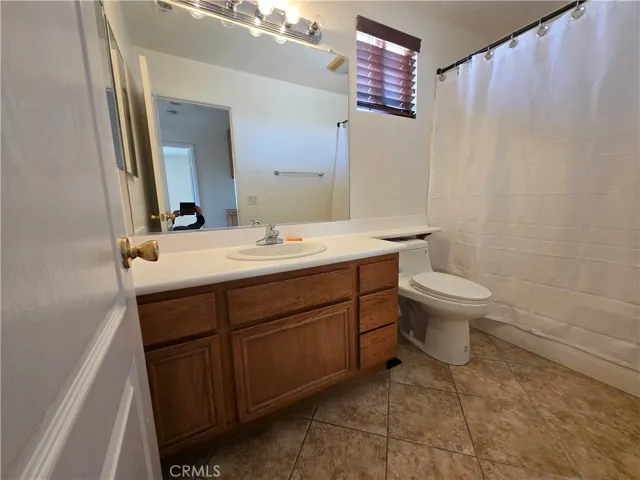481 N Pinewood, Upland, California 91786