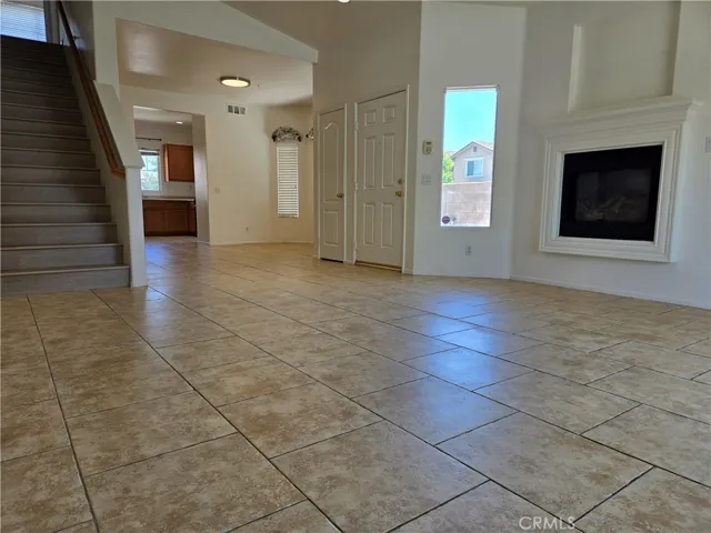 481 N Pinewood, Upland, California 91786