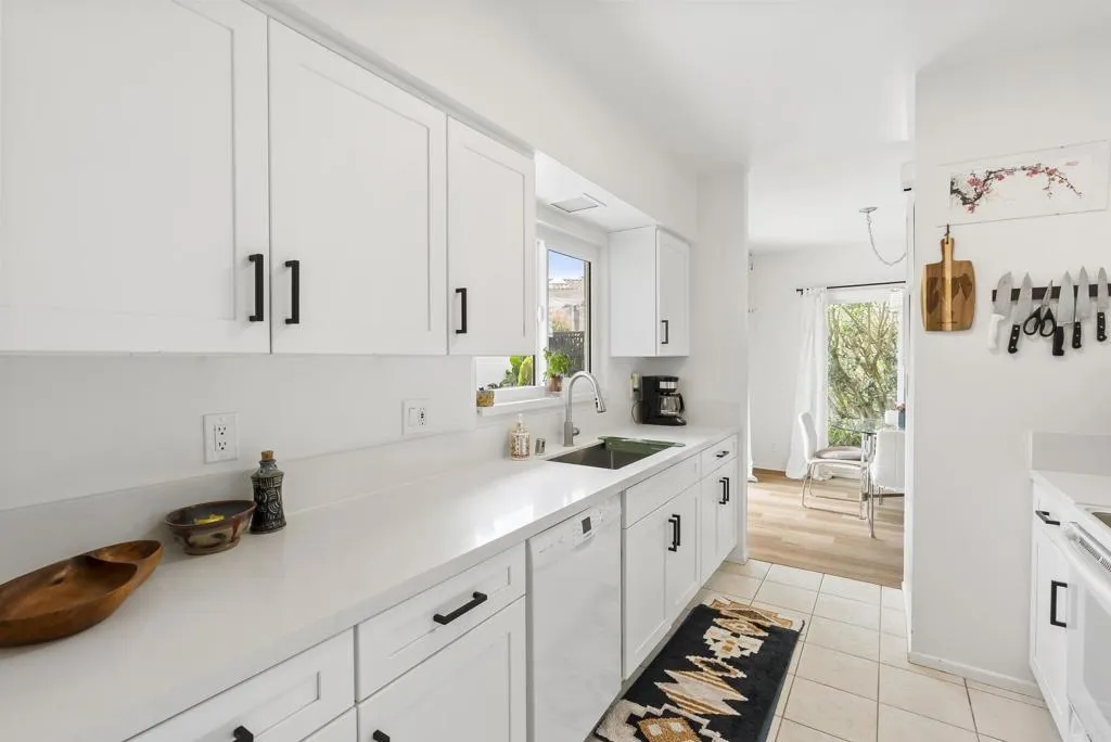 7063 Estrella De Mar Road, Carlsbad, California 92009 — photo 4