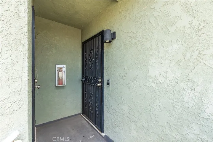 2115 W 103rd Place, Los Angeles, California 90047
