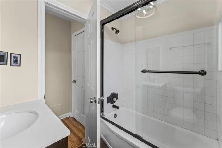 2115 W 103rd Place, Los Angeles, California 90047