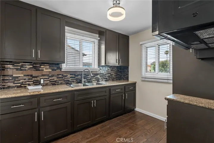 2115 W 103rd Place, Los Angeles, California 90047