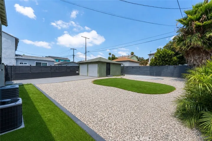 2115 W 103rd Place, Los Angeles, California 90047