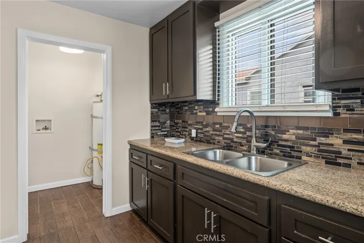 2115 W 103rd Place, Los Angeles, California 90047