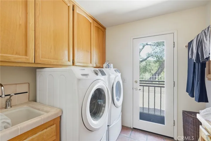 9875 Suey Creek, Santa Maria, California 93454