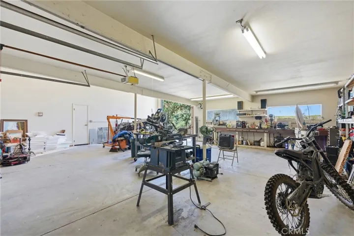 9875 Suey Creek, Santa Maria, California 93454