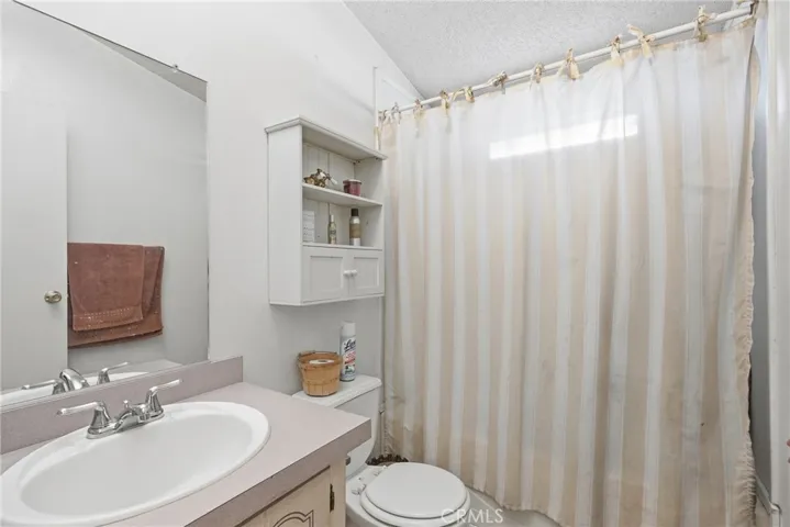 9875 Suey Creek, Santa Maria, California 93454