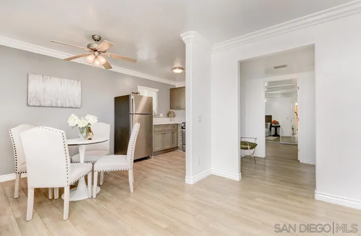 194 Avenida Descanso A, Oceanside, California 92057