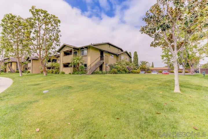 194 Avenida Descanso A, Oceanside, California 92057