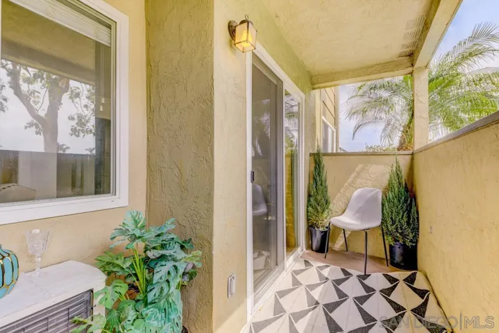 194 Avenida Descanso A, Oceanside, California 92057