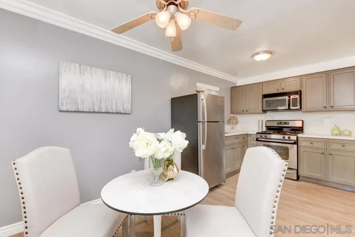 194 Avenida Descanso A, Oceanside, California 92057