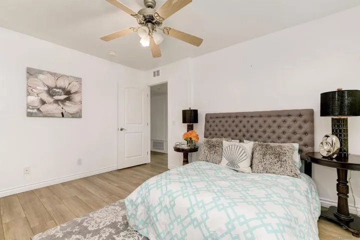 194 Avenida Descanso A, Oceanside, California 92057