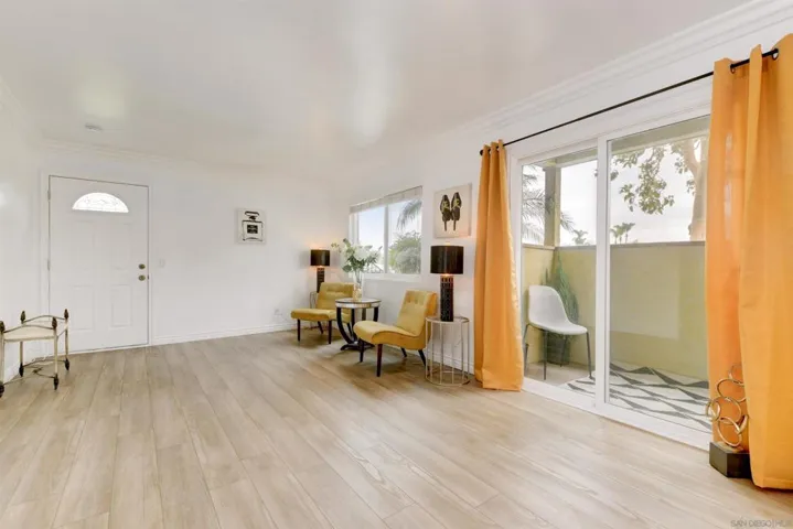 194 Avenida Descanso A, Oceanside, California 92057